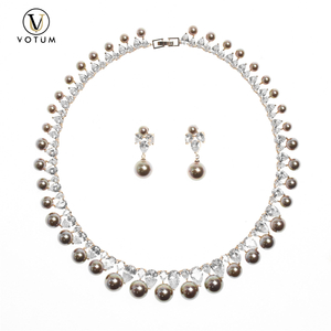 Votum s925 Sterling Silver Gold Plated Freshwater Pearl Moissanite Necklace Dangle Earring Jewelry Set for Wedding Party