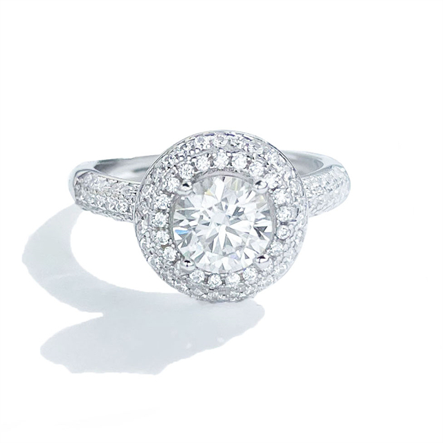1ct Round Lab Grown Diamond Platinum Ring