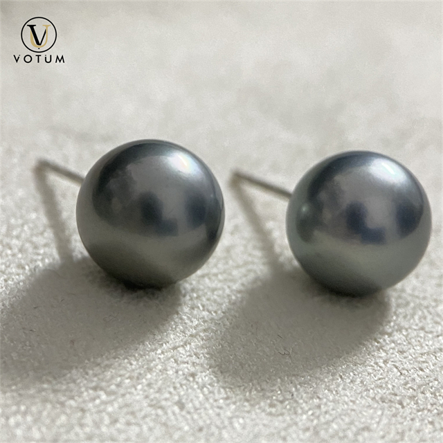VOTUM Tahitian Grey Pearls Earrings Stud