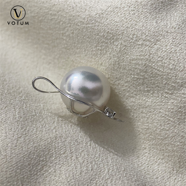 Votum 11-12mm Australian White Pearl Charm Pendant with Natural Sapphire Cultured Pearl Pendant for Necklace Custom Fine Jewelry
