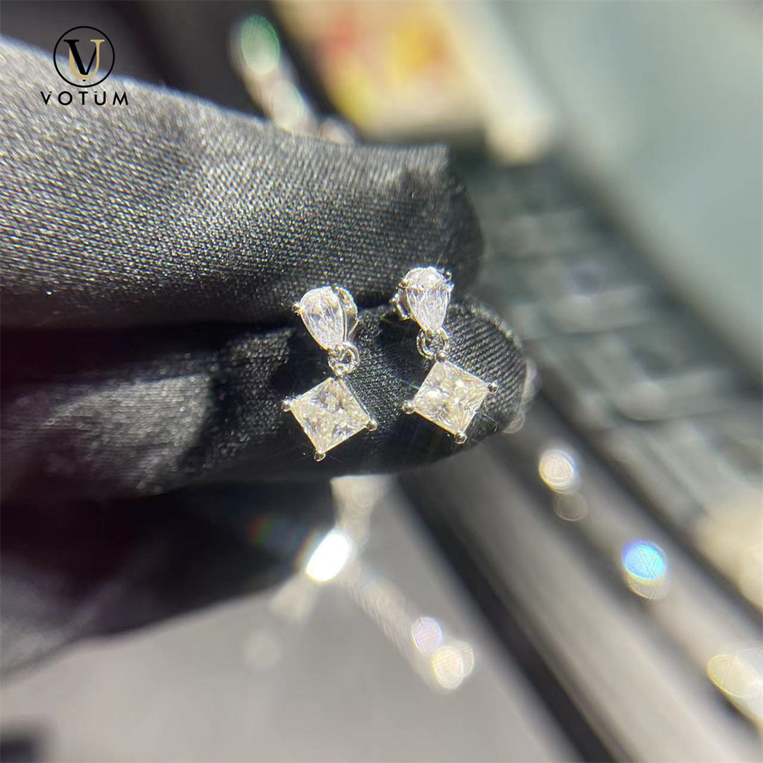 Votum Factory Wholesale Vvs Moissanite Princess Cut Square Eardrop Earrings with 925 Silver Sparking Diamonds 18K Gold Plated Jewelry Jewellery Accessories