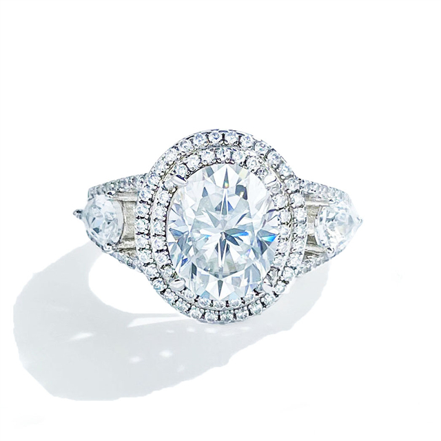 2ct Oval Lab Grown Diamond Wedding Engagement Ring