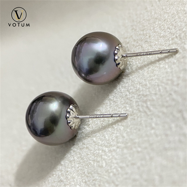 VOTUM Cultured Tahitian Black Pearl Earring Stud